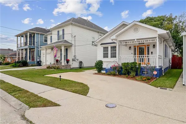 5496 HAWTHORNE PL, New Orleans, LA 70124