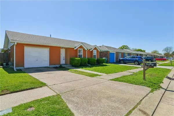 2445 TAFFY DR, Kenner, LA 70065