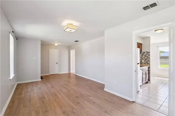 2445 TAFFY DR, Kenner, LA 70065
