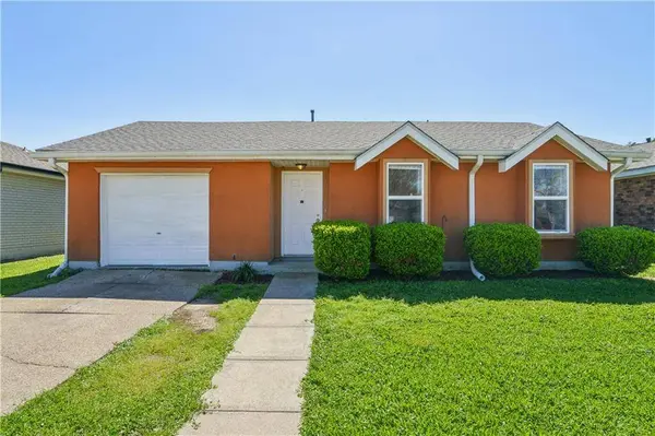 2445 TAFFY DR, Kenner, LA 70065