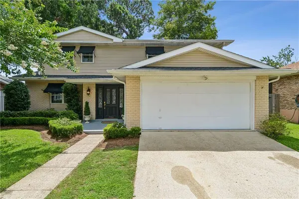 3904 COURTLAND DR, Metairie, LA 70002