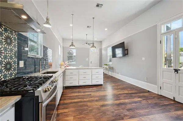 2436 REPUBLIC ST, New Orleans, LA 70119