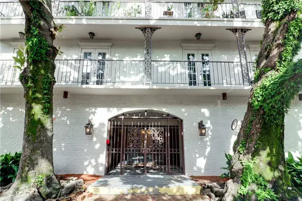 1765 COLISEUM ST #221, New Orleans, LA 70130