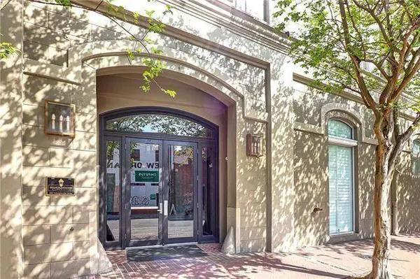 840 TCHOUPITOULAS ST #201, New Orleans, LA 70130