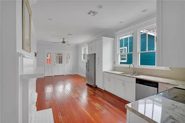 135 S MURAT ST, New Orleans, LA 70119