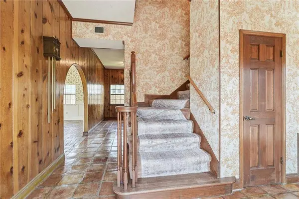 104 DUCAYET DR, Destrehan, LA 70047