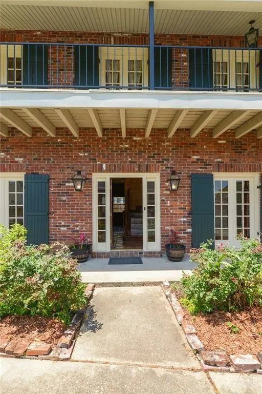 104 DUCAYET DR, Destrehan, LA 70047
