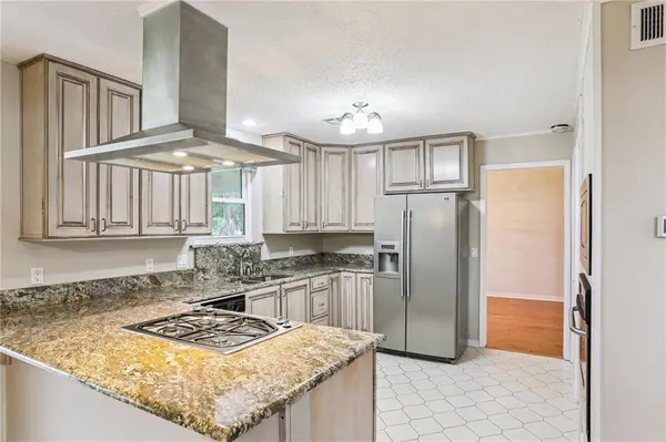 4312 HOLTON ST, Metairie, LA 70001