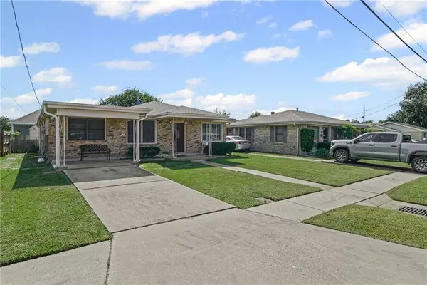 9 MAPLE LN, Gretna, LA 70053