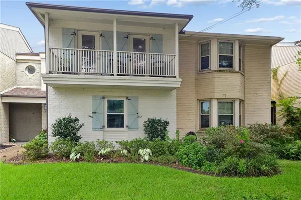 351 LAKE AVE, Metairie, LA 70005