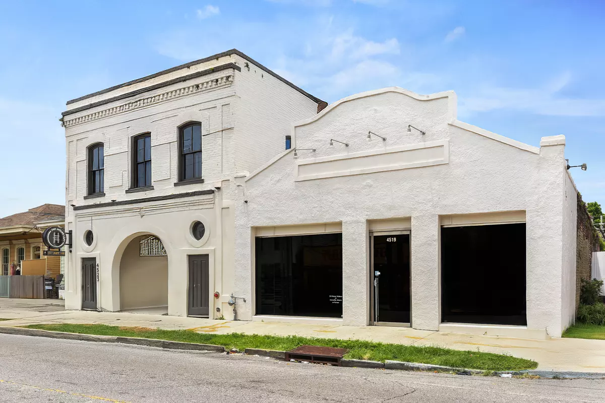 New Orleans, LA 70115,4519 Magazine Street