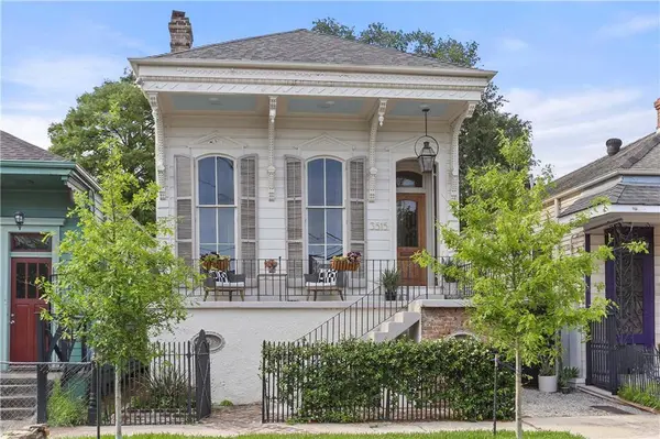 3515 ANNUNCIATION ST, New Orleans, LA 70115