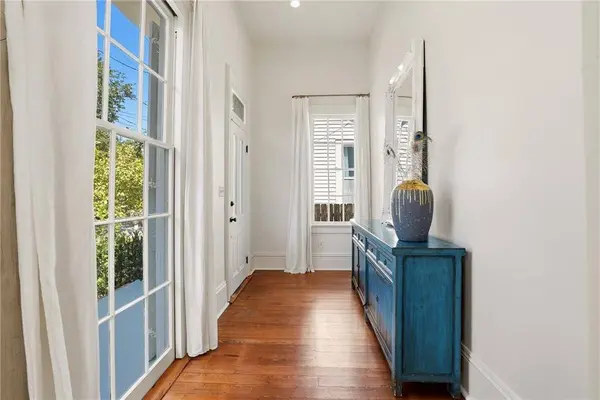 327 CHEROKEE ST, New Orleans, LA 70118