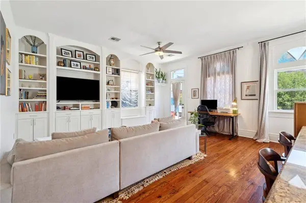 943 N RENDON ST, New Orleans, LA 70119