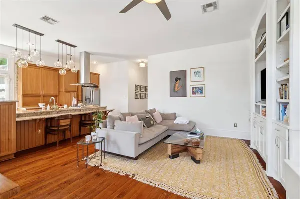 943 N RENDON ST, New Orleans, LA 70119