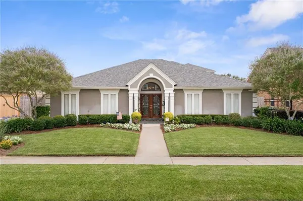 5405 ROBELINE DR, Metairie, LA 70003