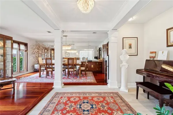 5405 ROBELINE DR, Metairie, LA 70003