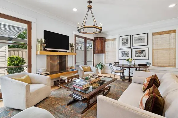 5525 COLISEUM ST, New Orleans, LA 70115