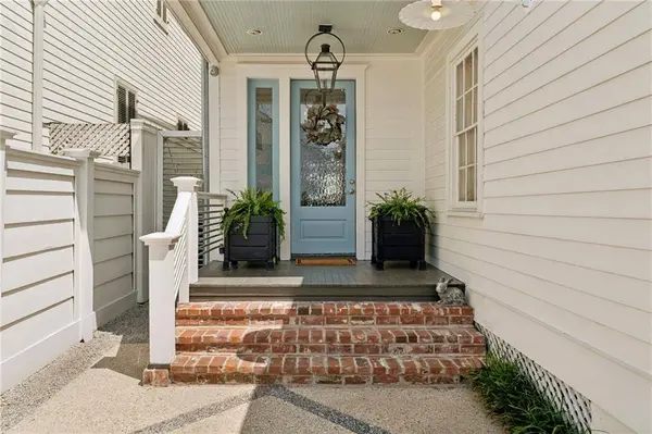 5525 COLISEUM ST, New Orleans, LA 70115