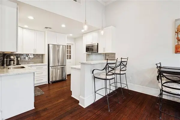 528 ST LOUIS ST #302, New Orleans, LA 70130