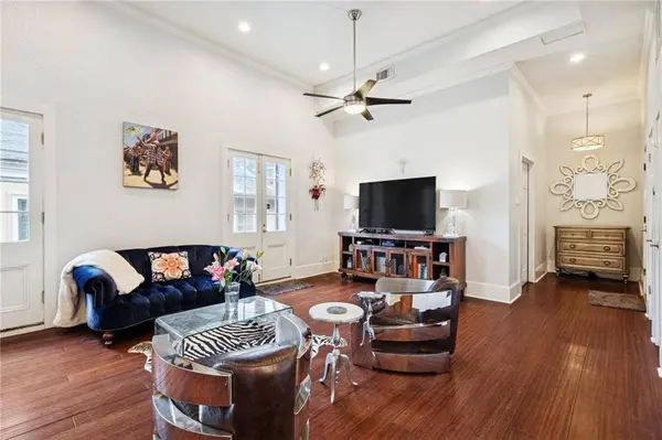 528 ST LOUIS ST #302, New Orleans, LA 70130