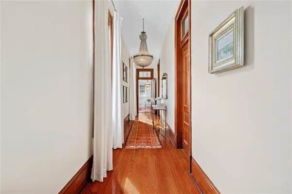 6118 LAUREL ST, New Orleans, LA 70118