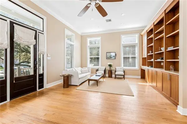 6830 MARSHAL FOCH ST, New Orleans, LA 70124