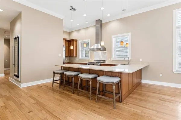 6830 MARSHAL FOCH ST, New Orleans, LA 70124