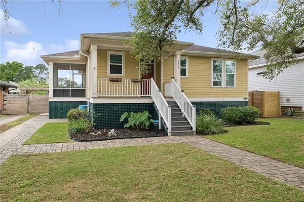 1316 RIVIERA AVE, New Orleans, LA 70122