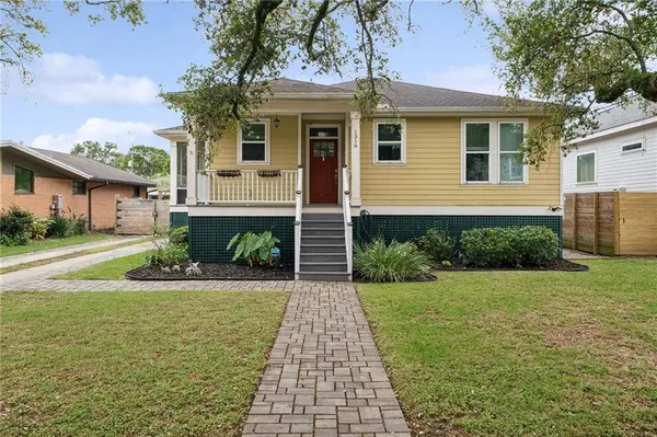 1316 RIVIERA AVE, New Orleans, LA 70122