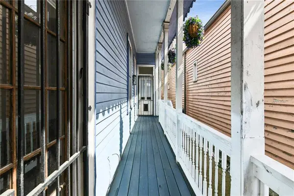 1240 N VILLERE ST, New Orleans, LA 70116