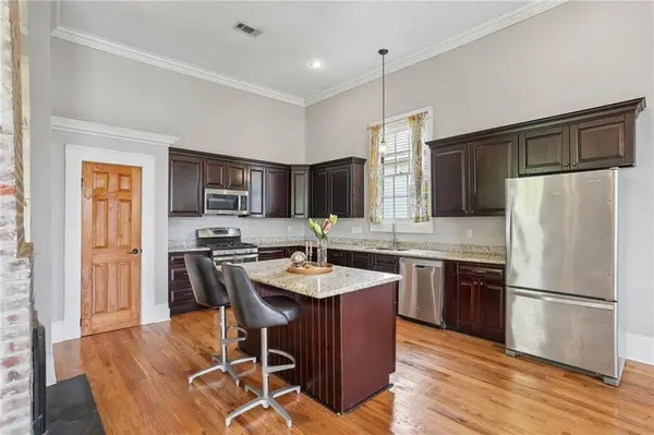 4810 DAUPHINE ST, New Orleans, LA 70117