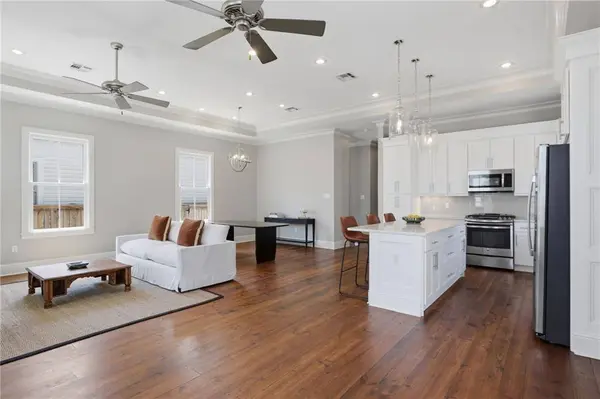 2126 COLUMBUS ST, New Orleans, LA 70119