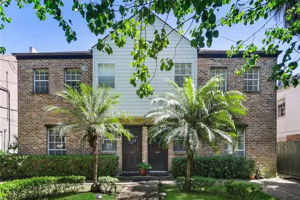 13 NERON PL, New Orleans, LA 70118