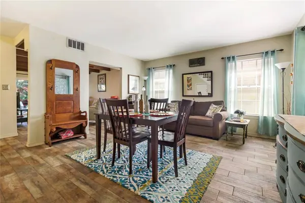 13 NERON PL, New Orleans, LA 70118