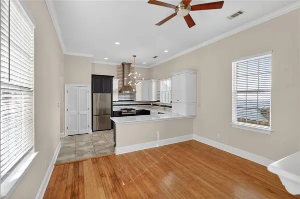 8528 JEANNETTE ST, New Orleans, LA 70118