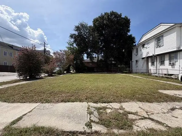 235 S TELEMACHUS ST, New Orleans, LA 70119
