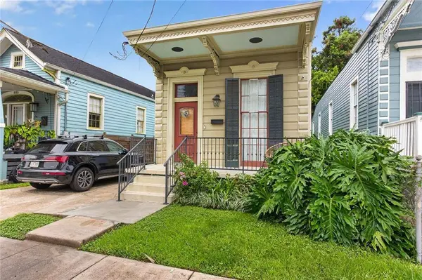 831 ATLANTIC AVE