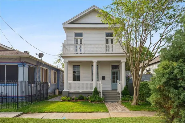 2216 ROBERT ST, New Orleans, LA 70115