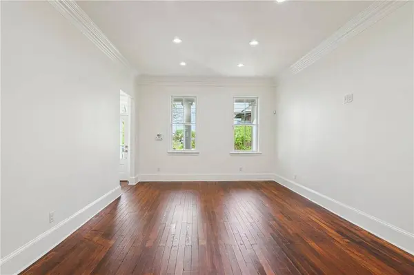 2216 ROBERT ST, New Orleans, LA 70115