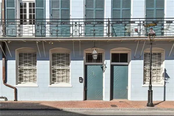 917 TOULOUSE ST #10, New Orleans, LA 70112