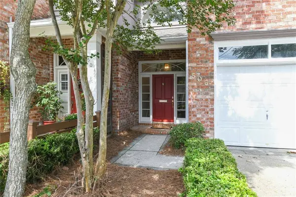 506 PAPWORTH AVE, Metairie, LA 70005