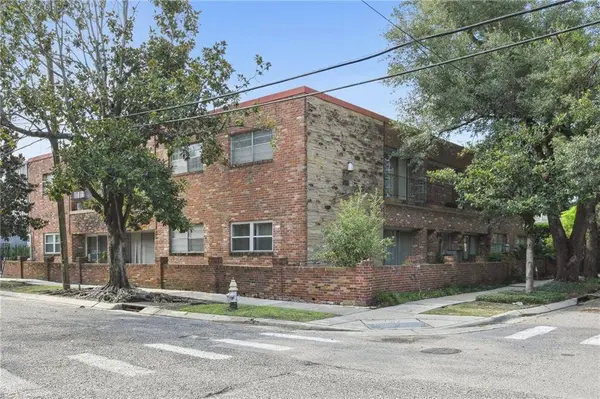 1508 CONSTANTINOPLE ST #12, New Orleans, LA 70115