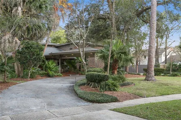 711 ROSELAND Pkwy, Harahan, LA 70123