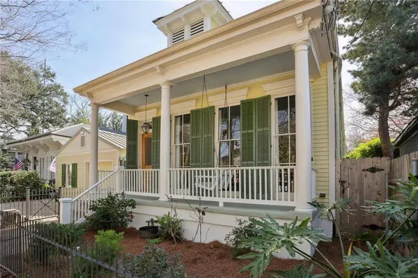 6132 CONSTANCE ST, New Orleans, LA 70118