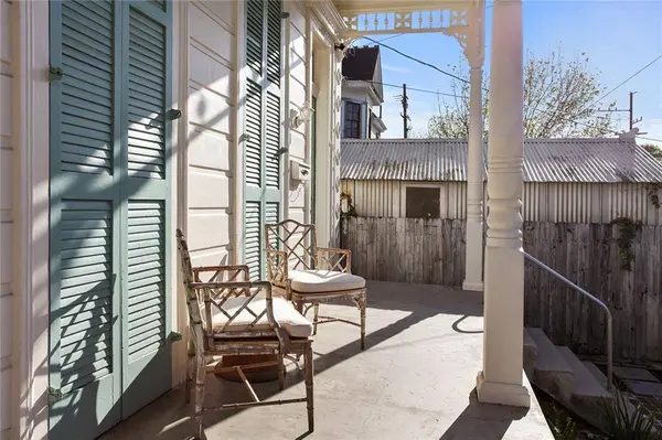 4217 CAMP ST, New Orleans, LA 70115