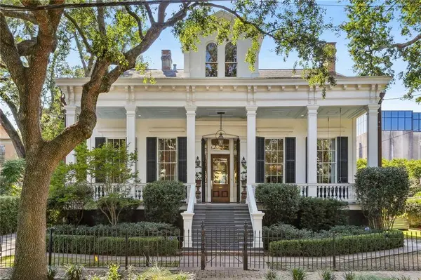 535 LOWERLINE ST, New Orleans, LA 70118