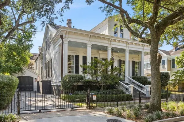 535 LOWERLINE ST, New Orleans, LA 70118