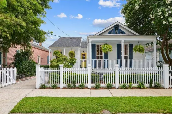 319 CALHOUN ST, New Orleans, LA 70118