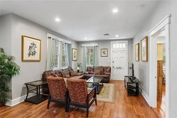 1620 BROADWAY ST, New Orleans, LA 70118
